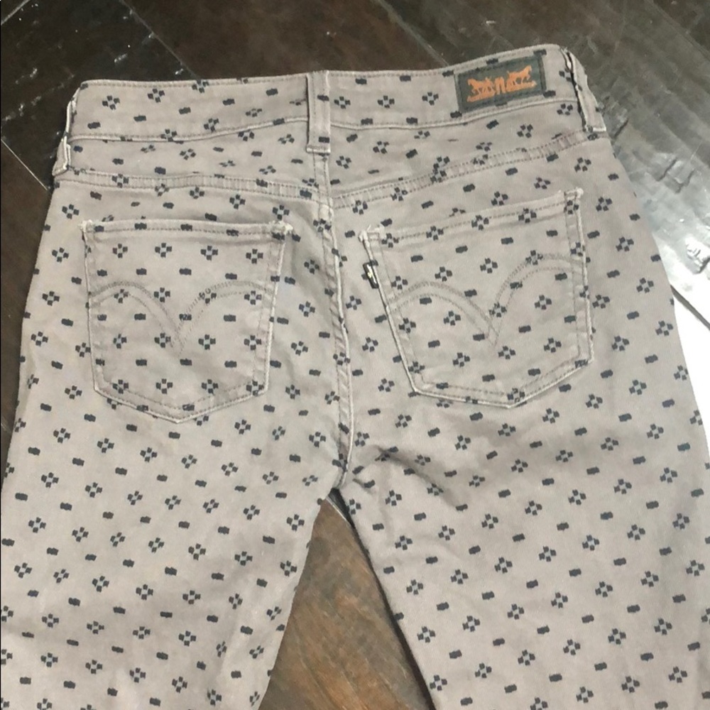 Levi’s 535 legging patterned jeans grey & black